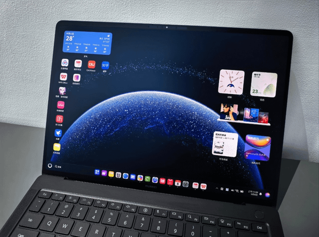 HarmonyOS 5 Laptops