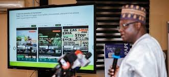 A government official interacting with the new CLHEEAN app